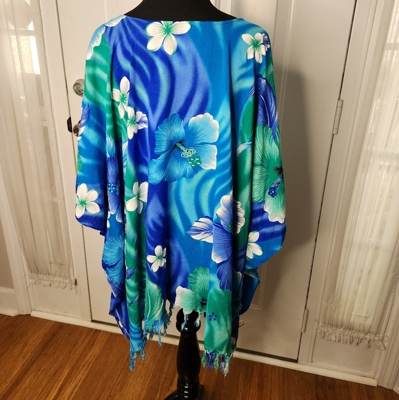 Aloha Fashions Hibiscus Cover Up ONE SIZE - Picture 7 of 7